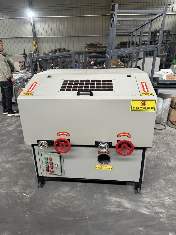 M&aacute;y đ&aacute;nh b&oacute;ng tr&ograve;n b&ecirc;n ngo&agrave;i Ống M&aacute;y đ&aacute;nh b&oacute;ng v&agrave; m&agrave;i bề mặt b&ecirc;n ngo&agrave;i Thiết bị đ&aacute;nh b&oacute;ng ống kim loại