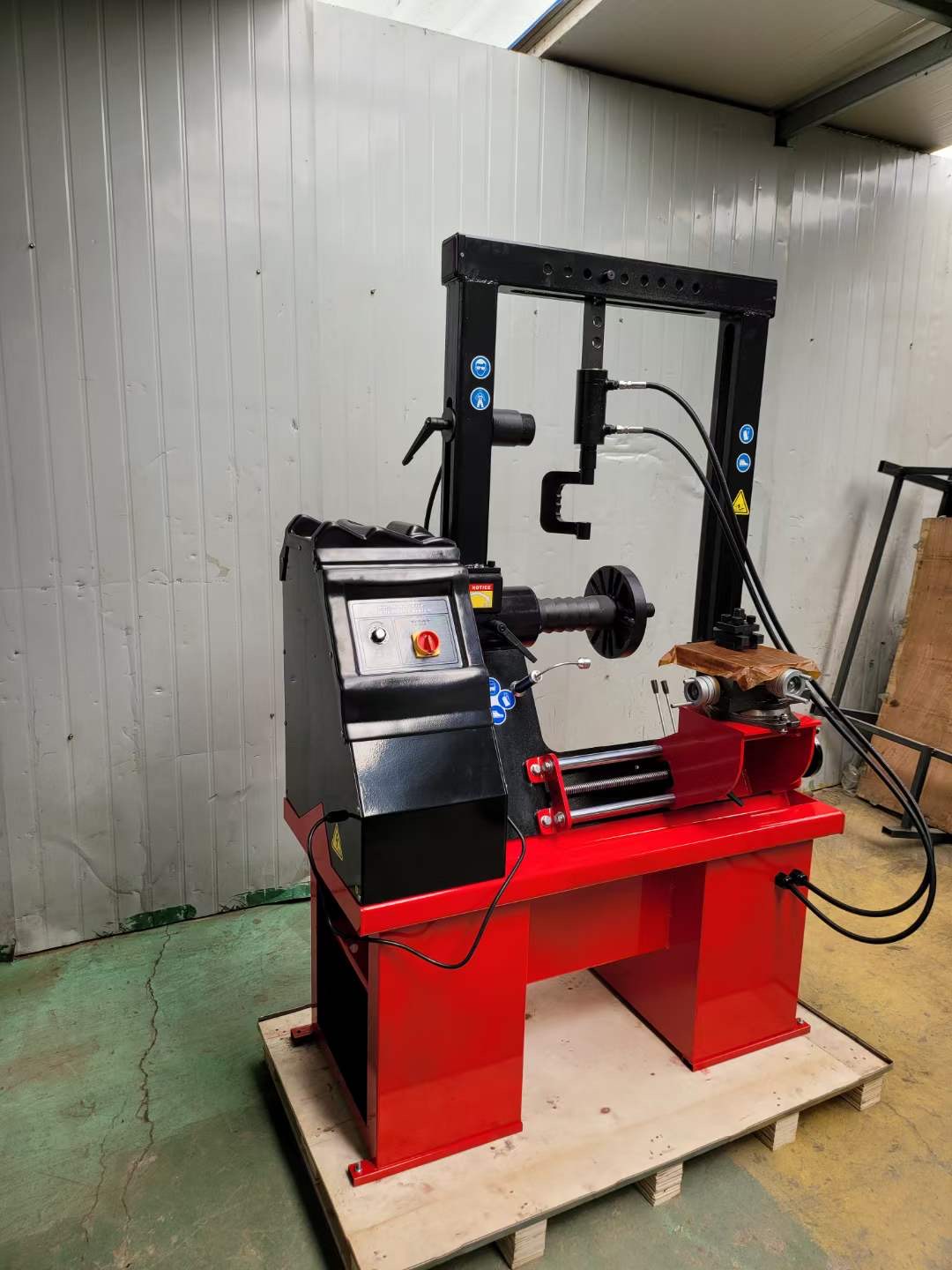 מכונת יישור גלגלים יעילה ועמידה